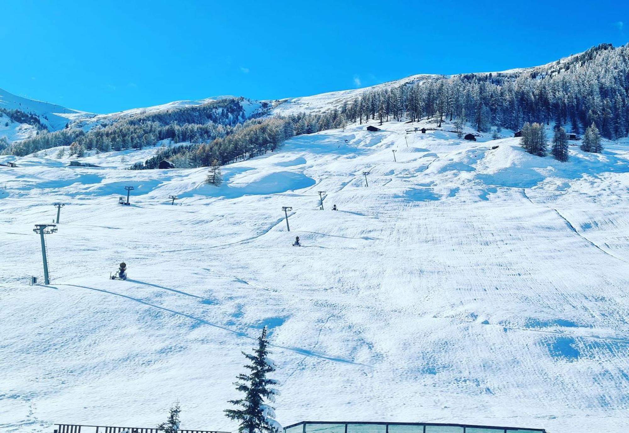 Ag Apartments Livigno Centro Екстериор снимка