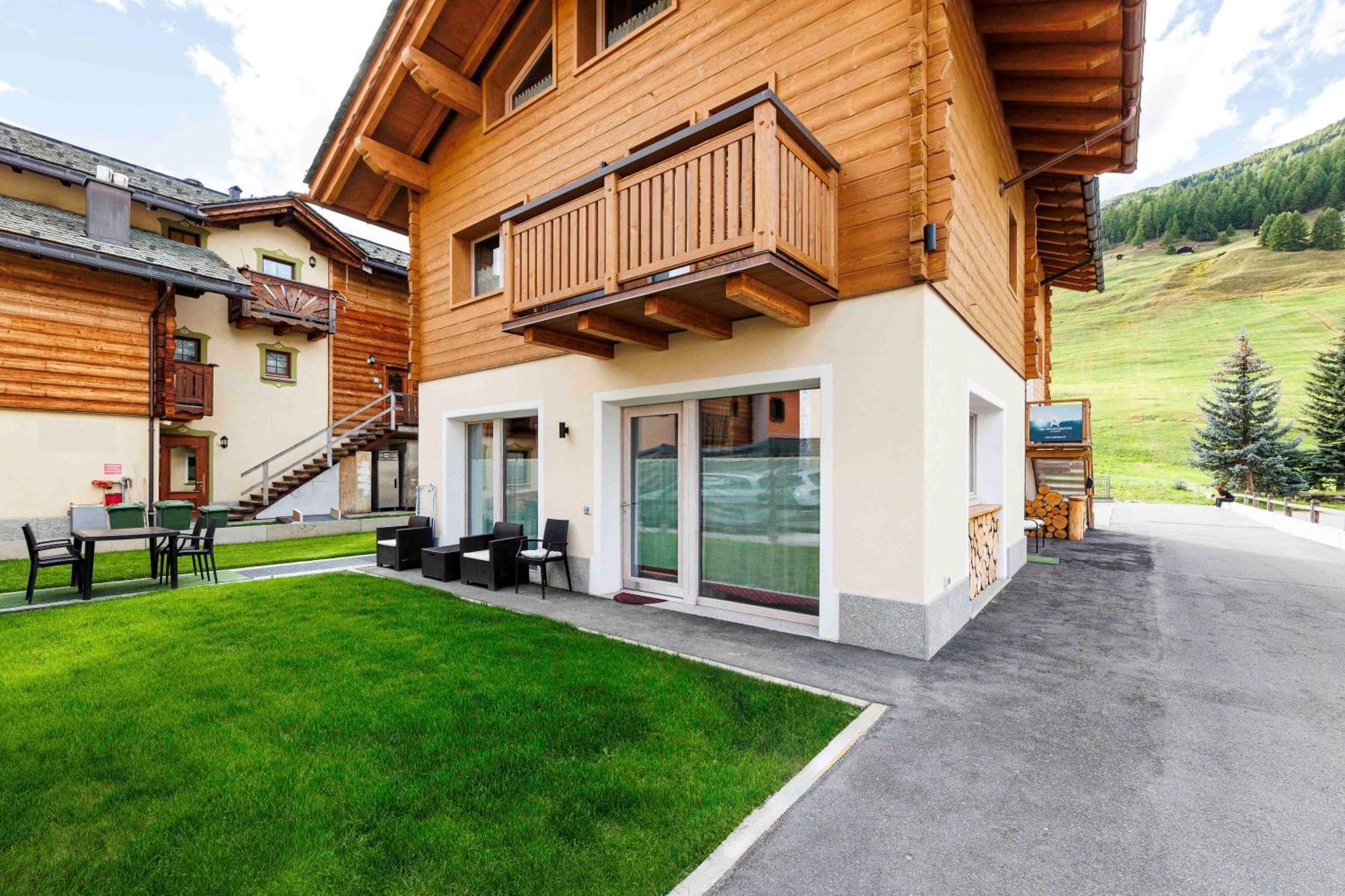 Ag Apartments Livigno Centro Екстериор снимка
