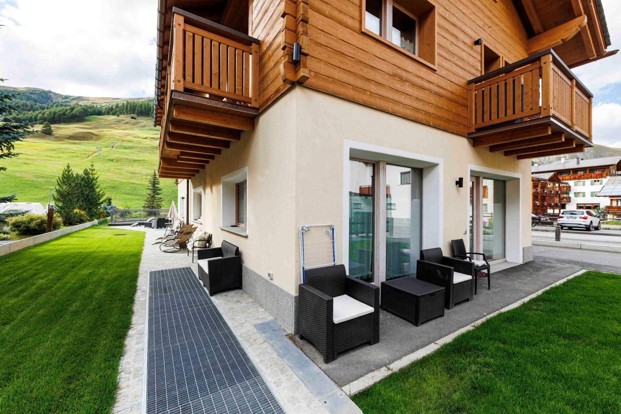 Ag Apartments Livigno Centro Екстериор снимка