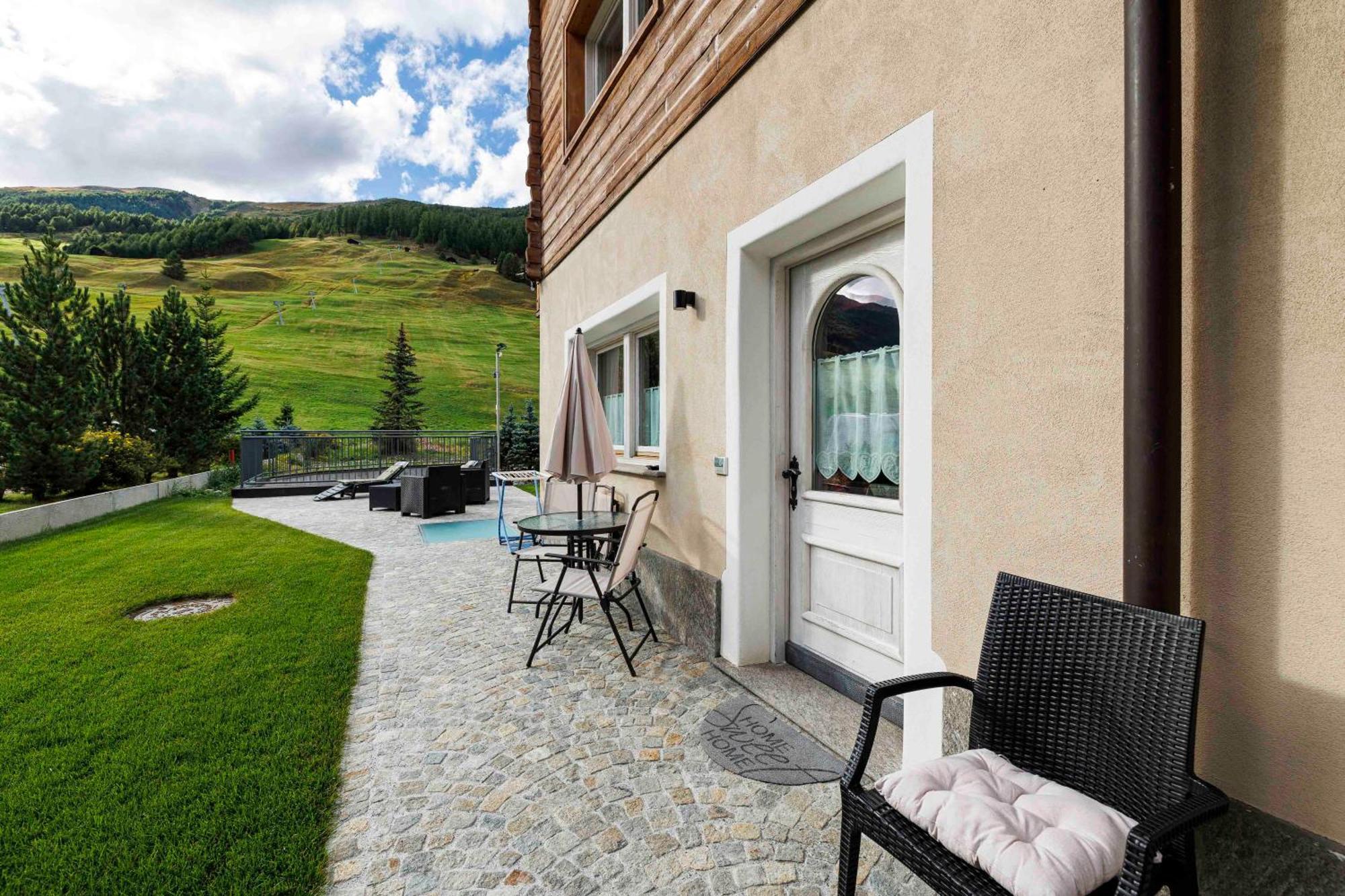 Ag Apartments Livigno Centro Екстериор снимка